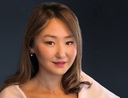 العميل Vasilina Vasileva