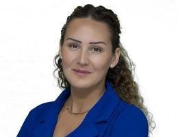 Agent Mirjam Warn Rakem