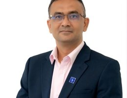 العميل  Rahul  Joshi