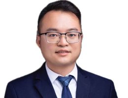 العميل Evan Huang