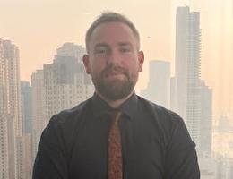 العميل Ross Mcmaster