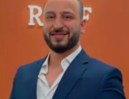 العميل Omar  Muhammad