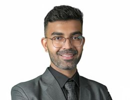 Agent Devesh Moolchandani