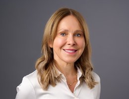 العميل Sonja Maria Hoesch