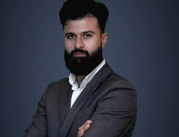 العميل Adnan Bashir 