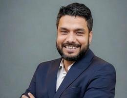 العميل Arslan Arshad Arshad Mehmood