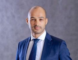 العميل Vitaly Dyachenko