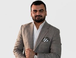العميل Piyush Jhunjhunwala Ramgopal Jhunjhunwala 