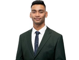 العميل Kavish Kallychurn