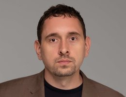 العميل Ivan  Shestakov