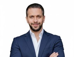 Agent Mohamed Ali