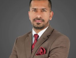 العميل Shaman Sharma