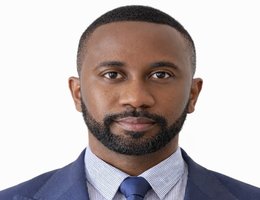 العميل Anthony Ogoko