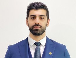 Agent Omid Tahmasebian