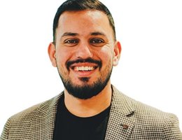 العميل Hamza Imtiaz Qureshi