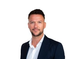 العميل Jonas Browne