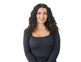 العميل Milana Shevarkova