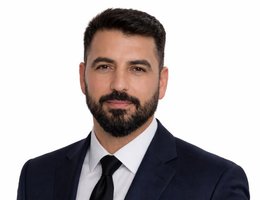 العميل Issa Nishan