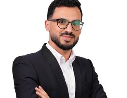 العميل Saer Samir  Latouf