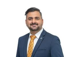 العميل Indresh Navlani