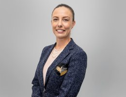 Leoni Esterhuizen