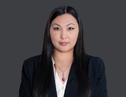 Agent Ainura  Almazbekovna