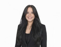 العميل Farah Ezzat