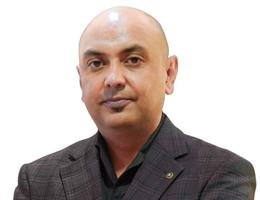 العميل Wajeeh Ul Hassan 