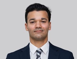 العميل Christian  Van-Ristell