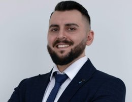 العميل Asip  Buba