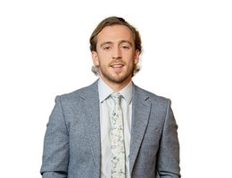 العميل Jacob Dooley