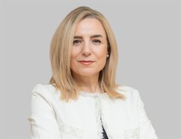 العميل Reem Mansoor