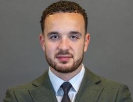 العميل Lucas Samuel Barrett