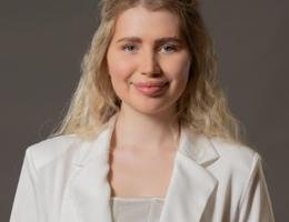 العميل Anastasiia Sokolova