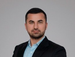 العميل Murad Elaev