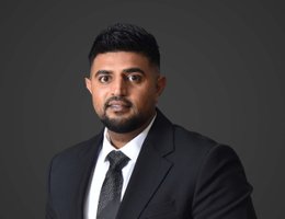 العميل Mahomed Noormahomed