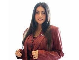 Agent Jouliana Al Sayegh