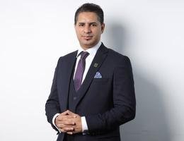 العميل Raunaq Ali Khan