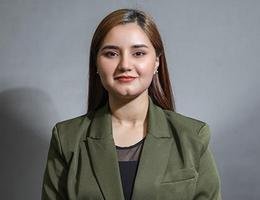 العميل Lyba Waqar