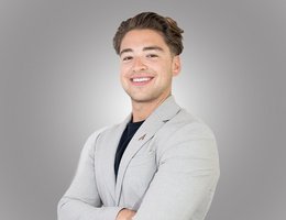 العميل Leonhard Assl