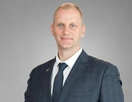 العميل Gatis  Cinovskis