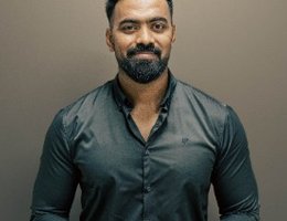 Agent Muzmel Bashir Muzawar Shaikh