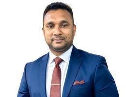 العميل Francis Perera