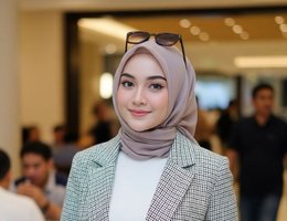 العميل SARAH MUHAMMAD