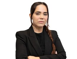 العميل Niloufar Tishegaran