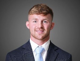 العميل Finn Musgrove