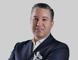 العميل Shayan  Sepehrsima