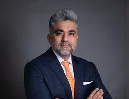 العميل Pavan Lalvani