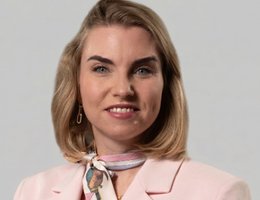 العميل Pauline Bruin
