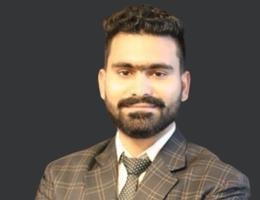 العميل Hamza  Rehman